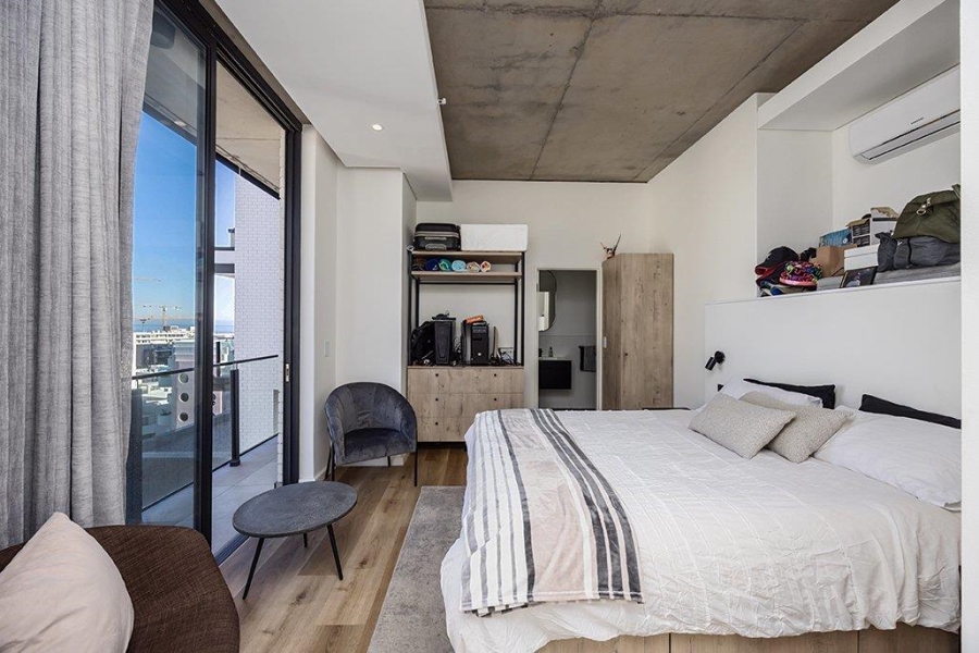 2 Bedroom Property for Sale in Sea Point Western Cape